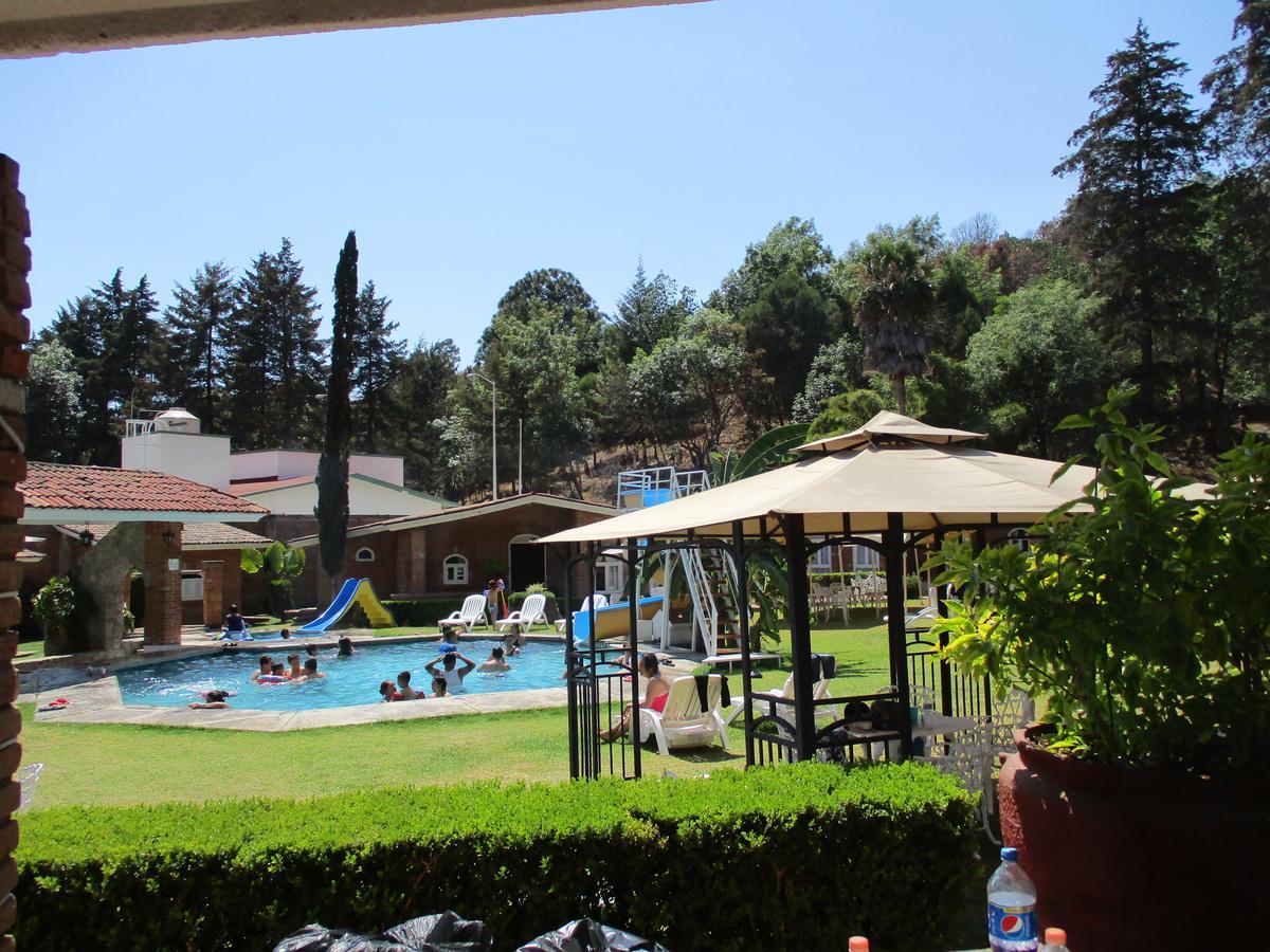 Hotel Villa Monarca Inn Zitácuaro Dış mekan fotoğraf