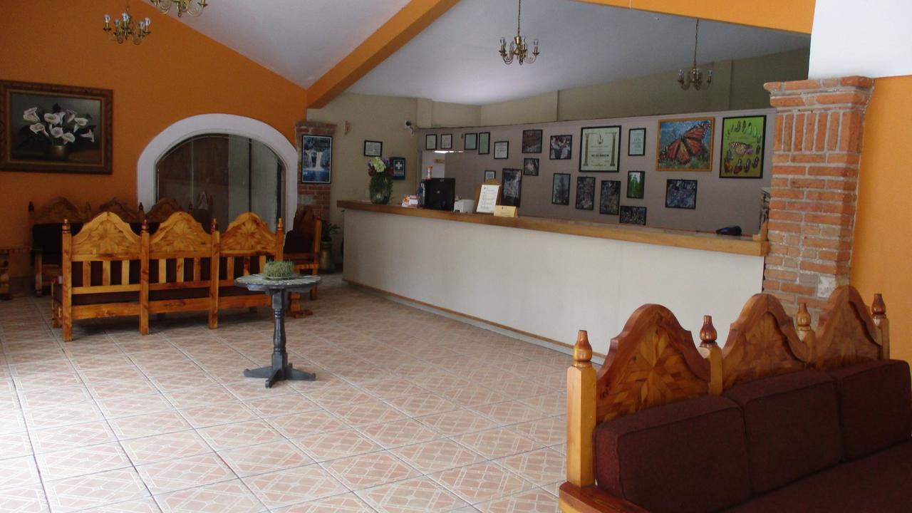Hotel Villa Monarca Inn Zitácuaro Dış mekan fotoğraf