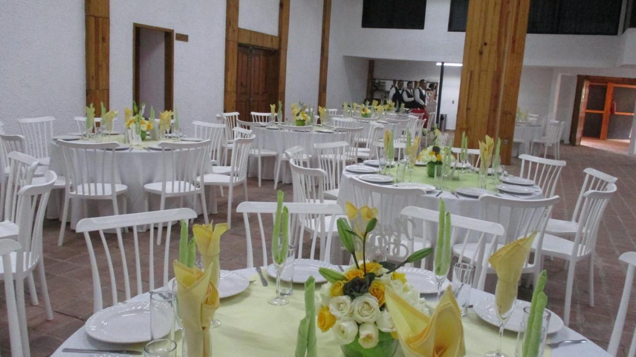 Hotel Villa Monarca Inn Zitácuaro Dış mekan fotoğraf