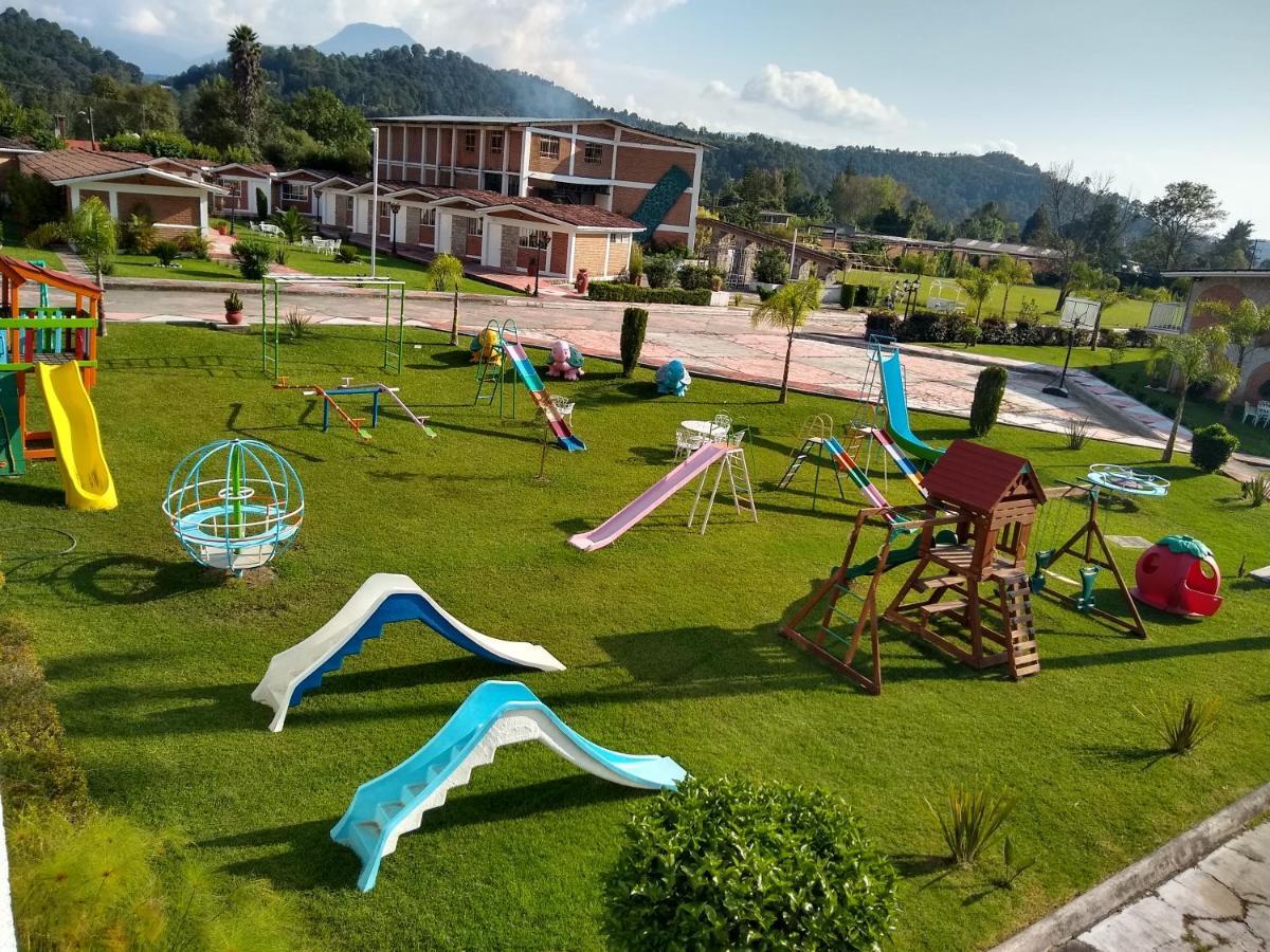 Hotel Villa Monarca Inn Zitácuaro Dış mekan fotoğraf